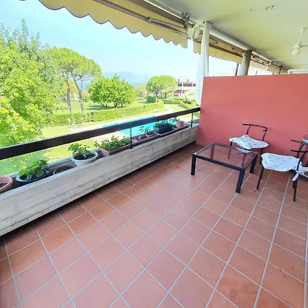 Con Piscina Il Glicine Sul Garda Appartement