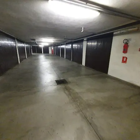 Con Piscina Il Glicine Sul Garda Apartament *